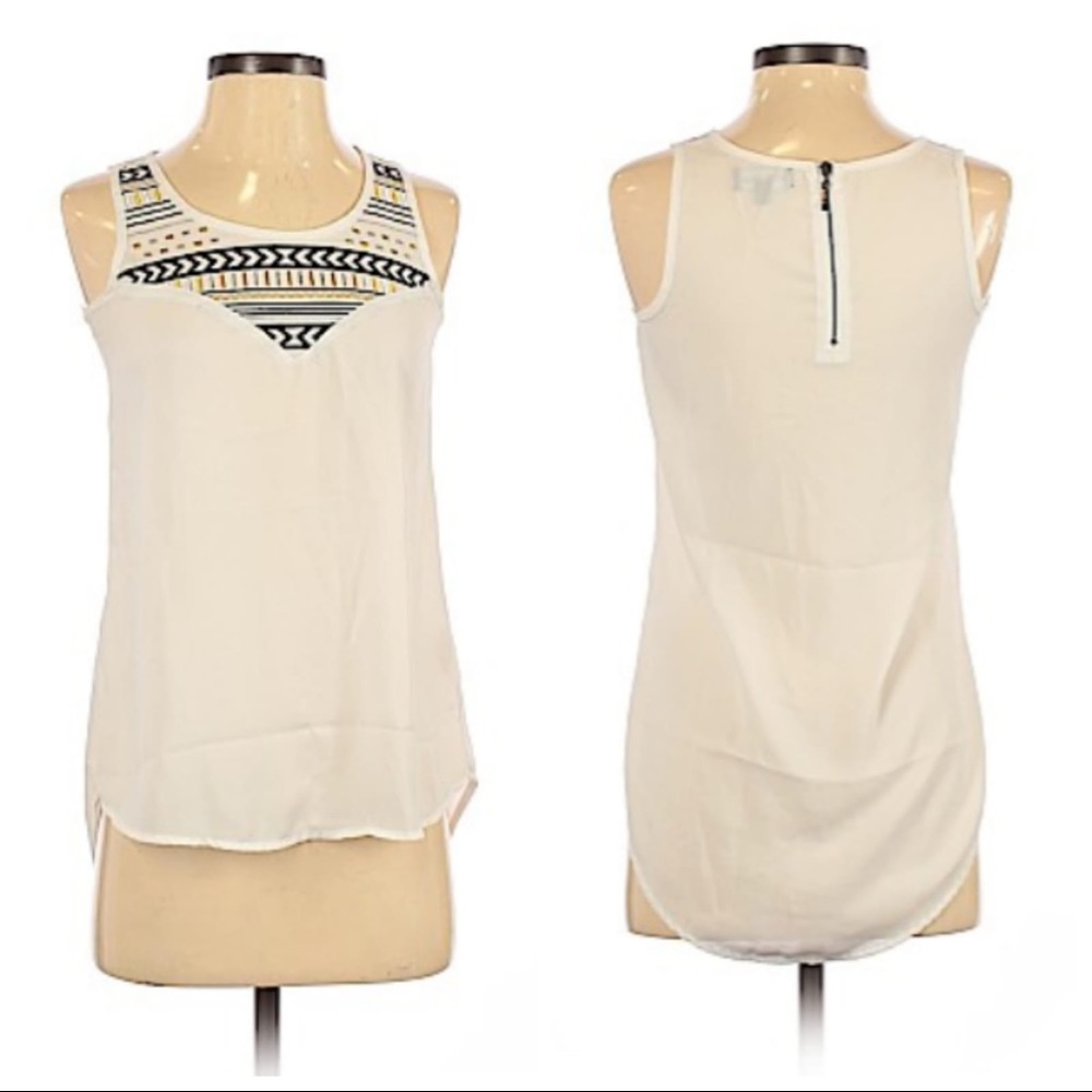 My Michelle white & black Sleeveless shirt size M